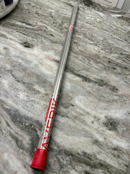 Used Maverik H2 scTi lacrosse shaft