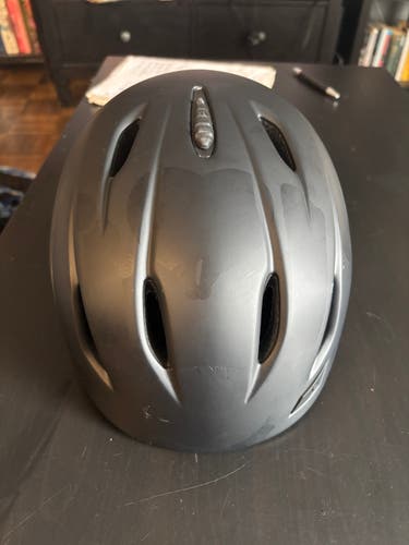 Unisex Small / Medium Giro Nine Mips Helmet (Used)