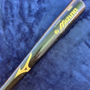 2019 Mizuno Classic Series MZB 62 Bamboo Bat BBCOR Certified (-3) Bamboo 30 oz 33" (Used)