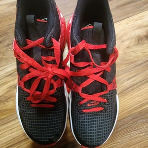 Kid's 7Y (Big Kids / Youth) Nike lebron witness 7 Shoes (Used)