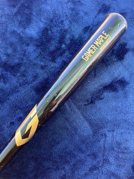 Marucci Gamer Bat (-5) Maple 24 oz 29" (Used)
