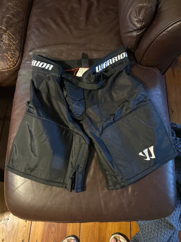 Black Medium Warrior Pant Shell (Used)