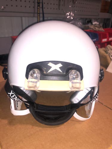 USED XENITH X2E+ ADULT FOOTBALL HELMET - LARGE - METALLIC WHITE