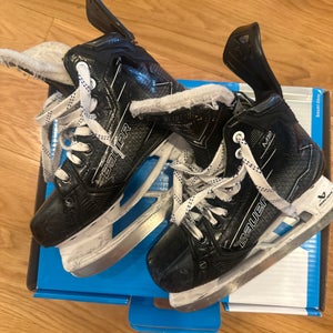 Bauer Supreme M50 Pro Hockey Skates Size 4 Fit 2