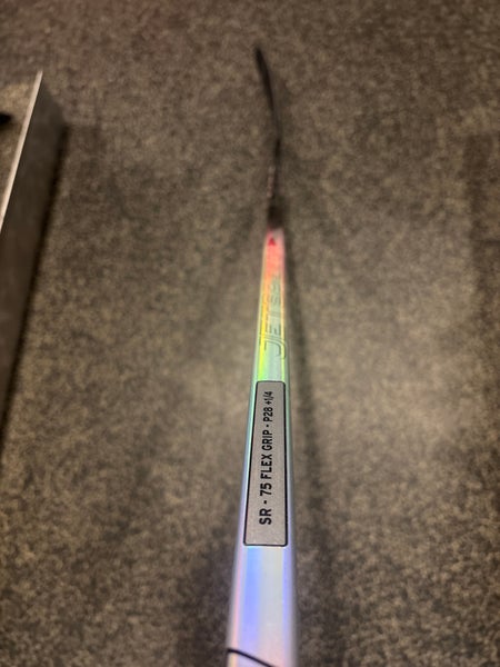 Senior CCM JetSpeed FT8 Pro Right Handed Hockey Stick 75 Flex P28+1/4 (New)