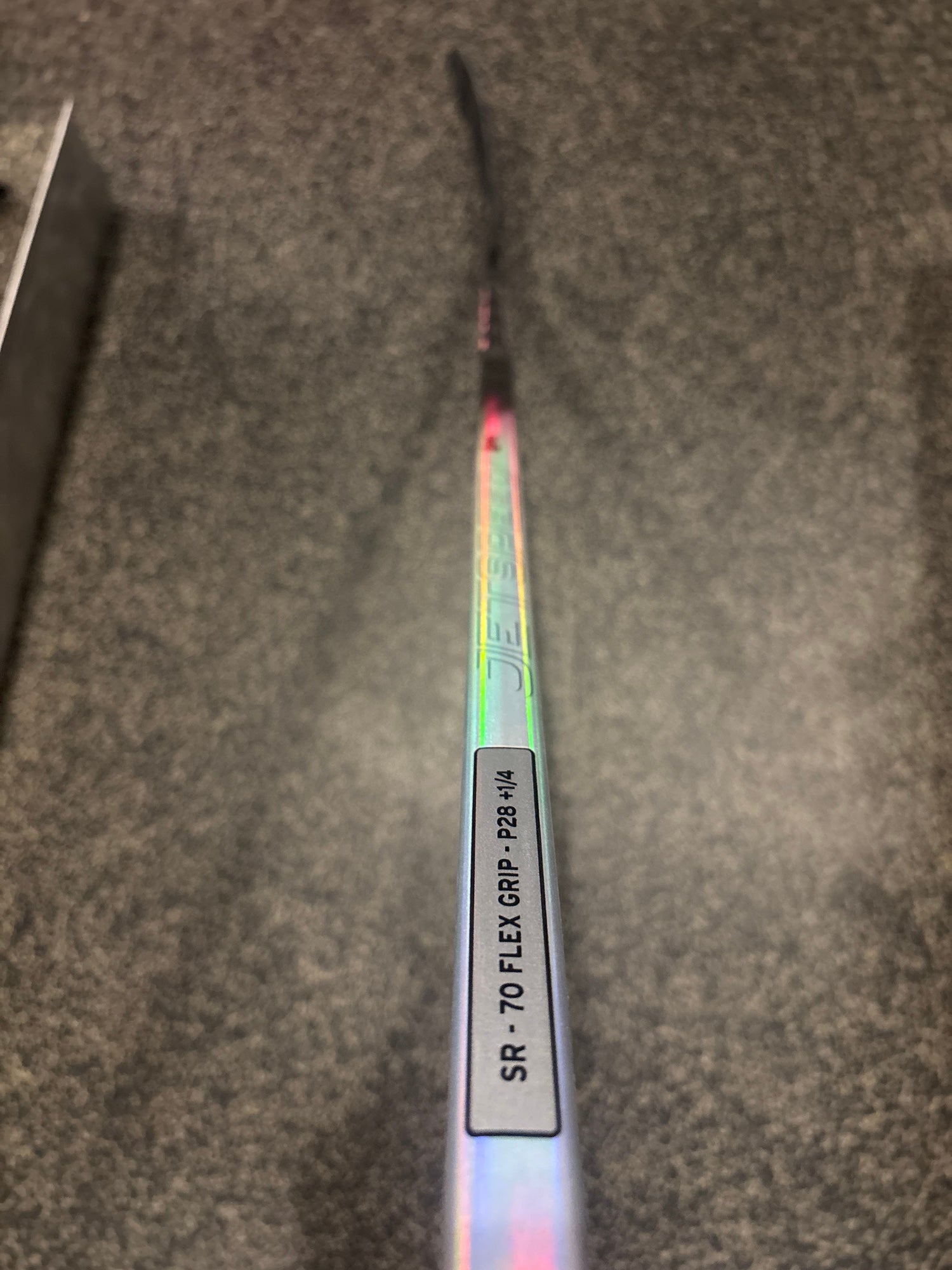 新品 CCM JetspeedFT8pro P29 70 ライト CCM Pro Hockey 0 Red SENIOR