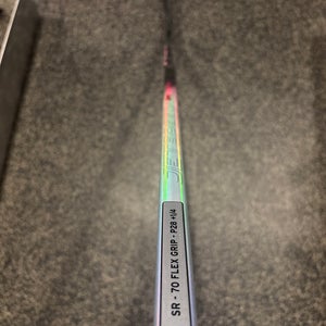 Senior CCM JetSpeed FT8 Pro Right Handed Hockey Stick 70 Flex P28+1/4 (New)