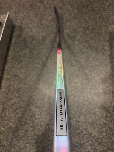 Senior CCM JetSpeed FT8 Pro Right Handed Hockey Stick 70 Flex P28+1/4 (New)