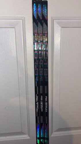 Senior Bauer Proto2 Right Handed Hockey Stick P92 (New)