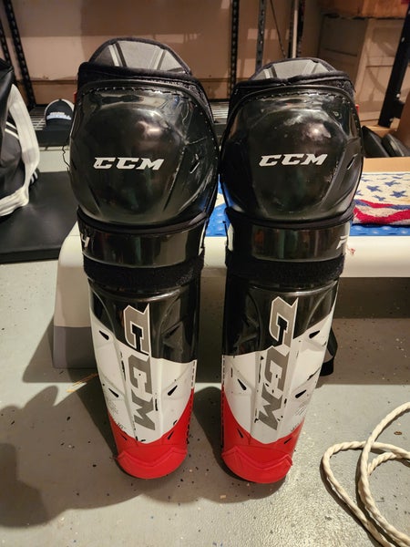 Senior CCM JetSpeed FT4 16" Shin Pads (Used)