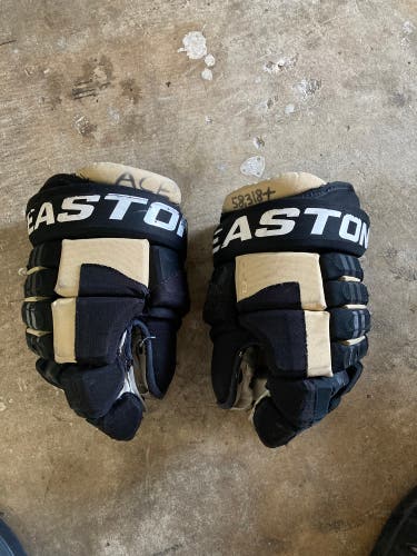 Easton Gloves 11" Pro Stock (Used)