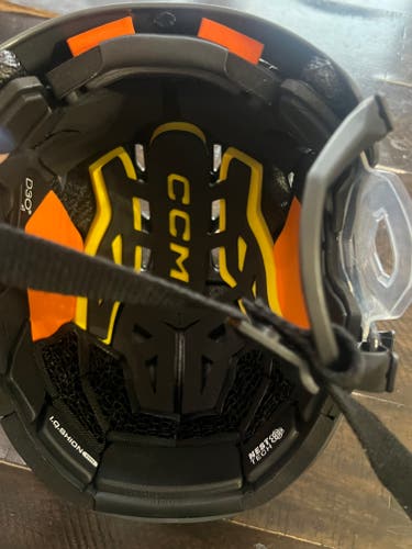 Medium CCM Super Tacks X Helmet (Used) Only Used Once