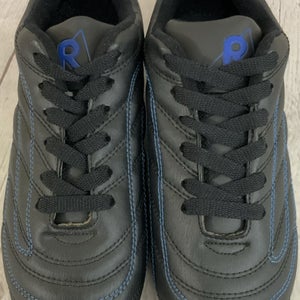 Riddell Striker Junior Soccer Cleats Size Five Quilted Genuine Leather Shell