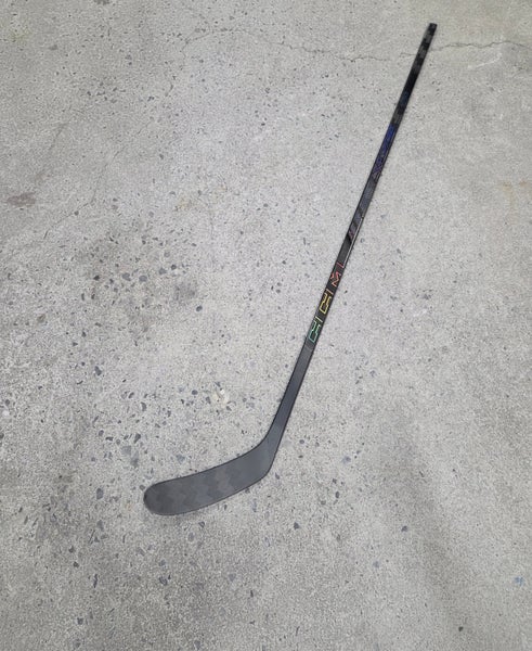 Senior CCM XF Ghost Right Handed Hockey Stick P28+1/4 75 flex