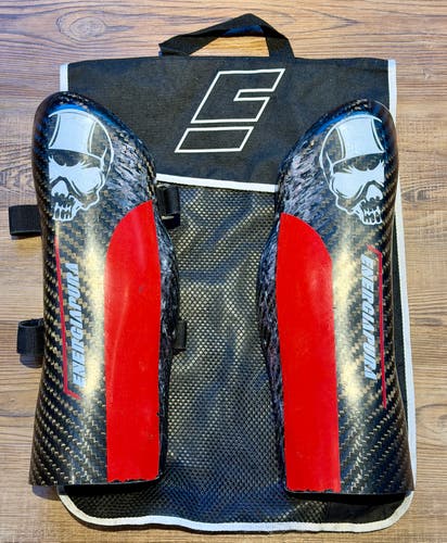 ENERGIAPURA LEG GUARDS CARBON PRO (39CM) - USED
