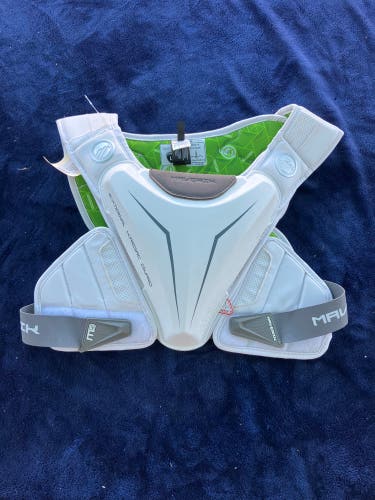 Large Youth Maverik M5 Speed Pad Shoulder Pads (Used)