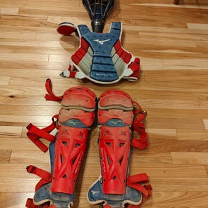 Mizuno Samurai Catcher's Set (Used) + Rawlings Catchers Bag