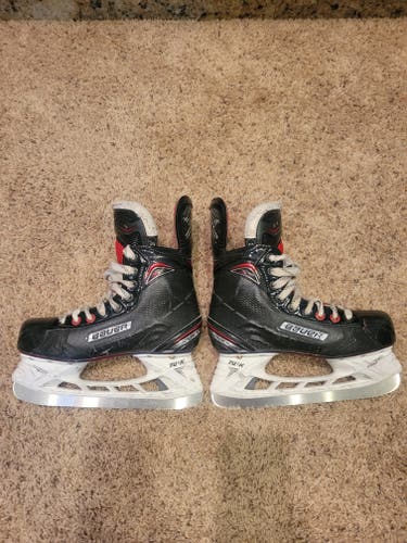 Bauer Vapor X700 Hockey Skates Regular Width Size 3 (Used)