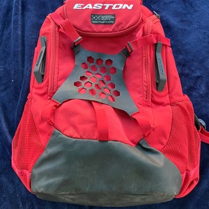 Red Easton Bags & Batpacks Bat Pack (Used)