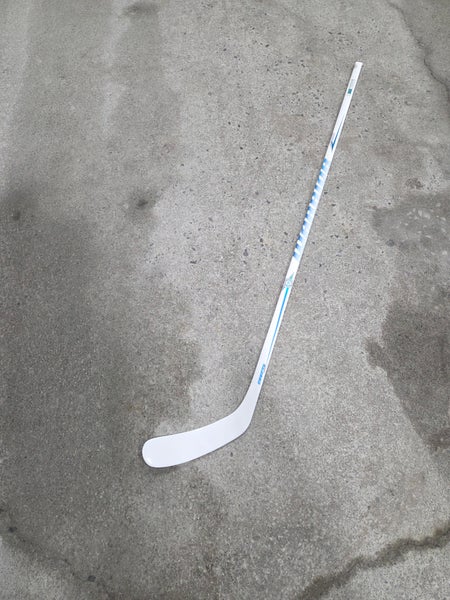 Intermediate Warrior Covert Deluxe 20th Anniversary Right Handed Hockey Stick W03 65 flex