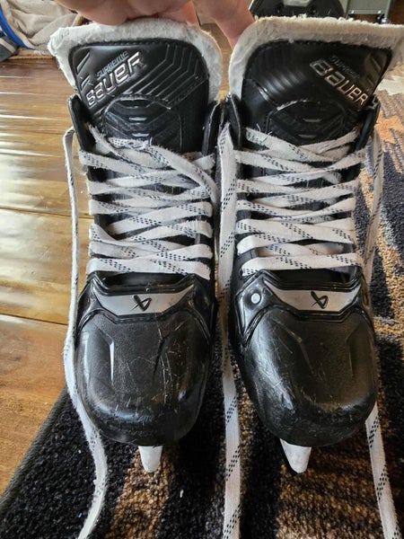 2024 Bauer Supreme Shadow Hockey Skates Size 5.5 (Used)