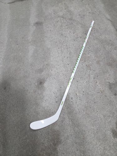 Senior Warrior Alpha Deluxe 20th Anniversary Right Handed Hockey Stick W28 75 flex