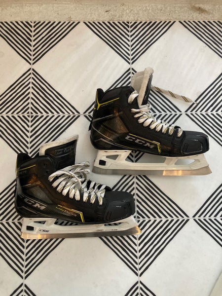 CCM Super Tacks 9370 Regular Width 10.5 (Used)