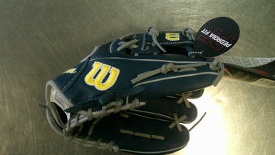 New Wilson A1000 DP15 BB/SB Glove RH Throw Navy Blue And Grey 11 1/2" 11868-WILWBW101442115