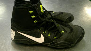 Used Nike Wrestling Shoes Black Senior 7.5 11868-S000066199