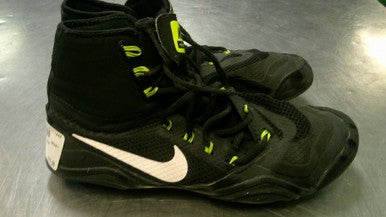 Used Nike Wrestling Shoes Black Senior 7.5 11868-S000066199