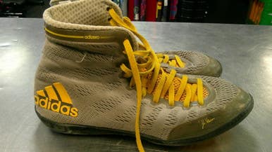 Used Adidas Wrestling Shoes Grey Senior 6.5 11868-S000066203