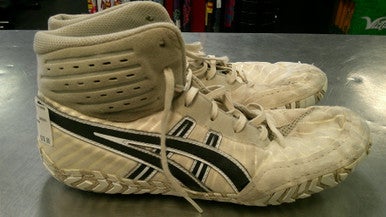 Used Asics Wrestling Shoes White Senior 8 11868-S000066202
