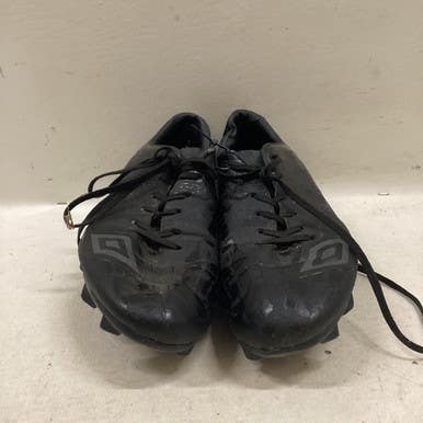 Used Umbro MENS CLUB 4.0 Soccer Cleats Black Senior 10 11725-S000491545