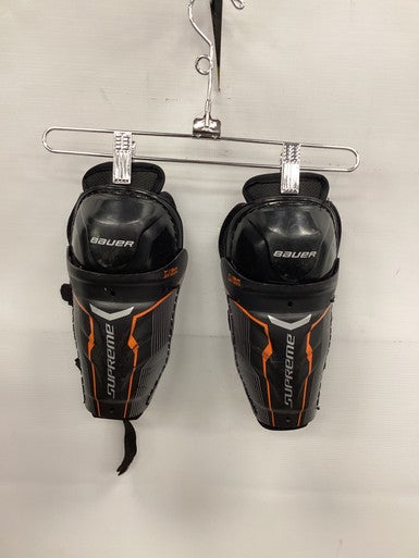 Used Bauer SUPREME Youth Shin Guards Black 7" 11851-S000039369