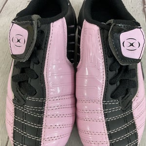XARA Youth Size 11 Rubber Soccer Cleats Fold Over Tongue Light Pink PU Leather