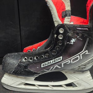 Bauer Vapor X3.7 Hockey Skates Extra Wide Width Size 6 (Used)