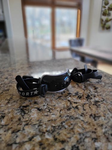Sportstar Hurricane Gel Youth Black Football Chinstrap
