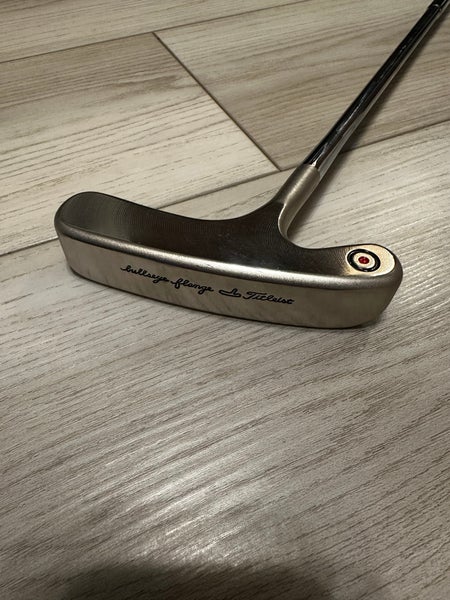 Titleist Scotty Cameron Bullseye Flange Putter