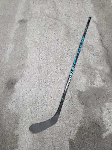 New Senior Bauer PULSE Right Handed Hockey Stick P28 87 flex