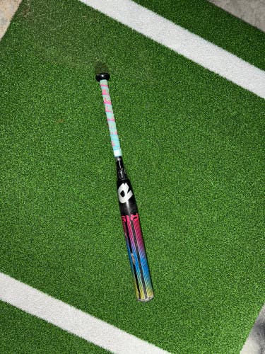 2020 DeMarini Prism Composite Bat (-11) 17 oz 28" (Used)