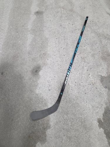 New Intermediate Bauer PULSE Right Handed Hockey Stick P92 55 flex