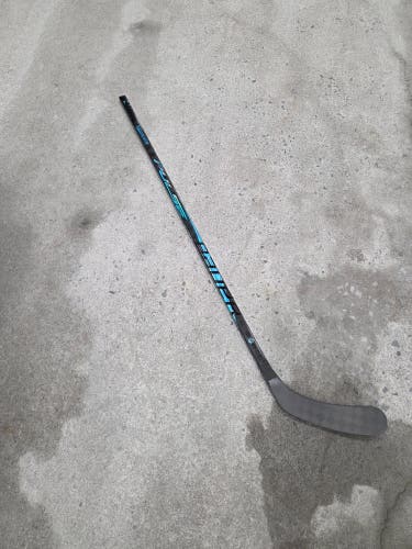 New Junior Bauer PULSE Left Handed Hockey Stick P92 50 flex