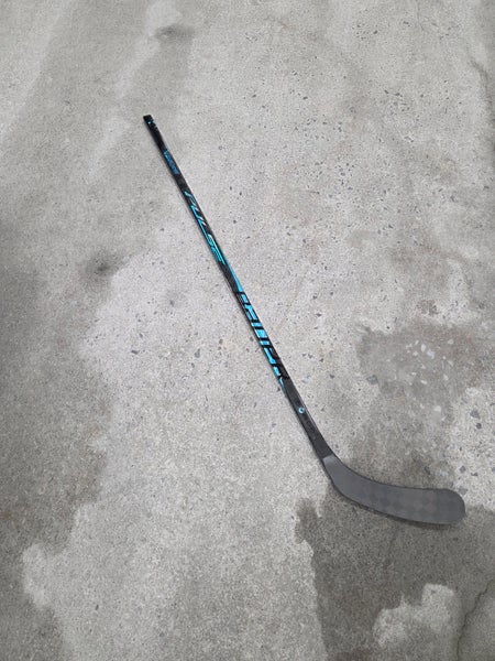 New Junior Bauer PULSE Left Handed Hockey Stick P92 50 flex