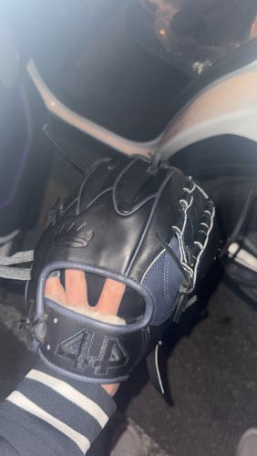 44 Pro RH Pitcher's Baseball Glove 11.75" (Used)