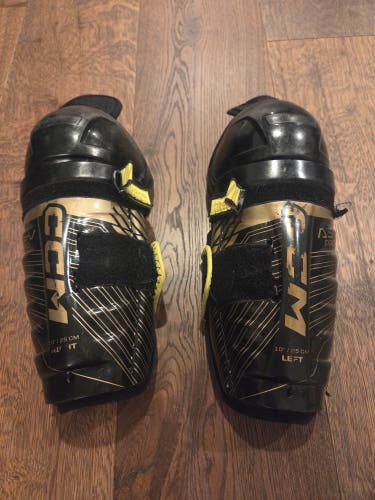 Junior CCM ASV Pro 10" Shin Pads (Used)