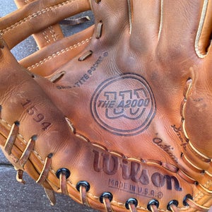 Wilson A2000 Made In USA Pro Issue 12” Baseball Glove Model 1594 RHT