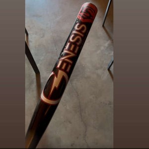 Louisville Slugger Genesis Bat 1 piece balanced 26 oz 34" (Used)