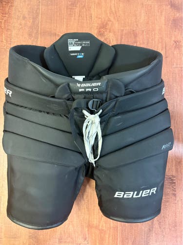 Senior XXL Bauer Pro Hockey Goalie Pants Black (Lightly Used) - Free Shipping!
