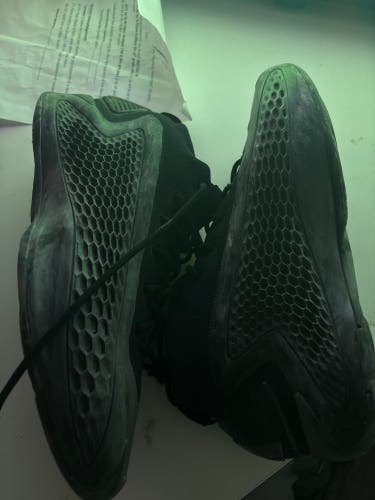 Men's Size M 8.5 (W 9.5) Ae 1 (Used)