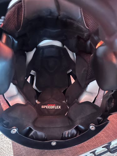 Large Adult Riddell SpeedFlex Helmet (Used)